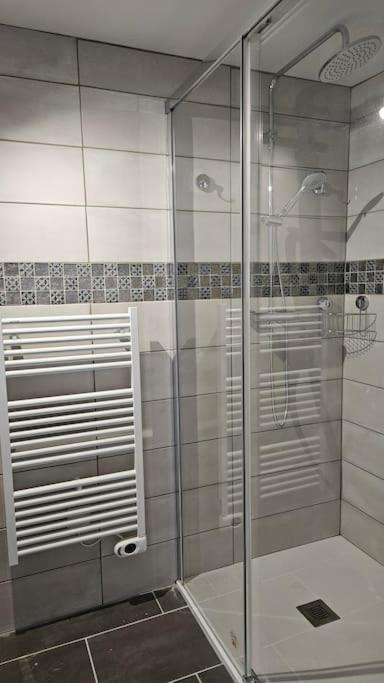 Appartement Cosy Neuf Saint-Sornin-Lavolps Екстериор снимка